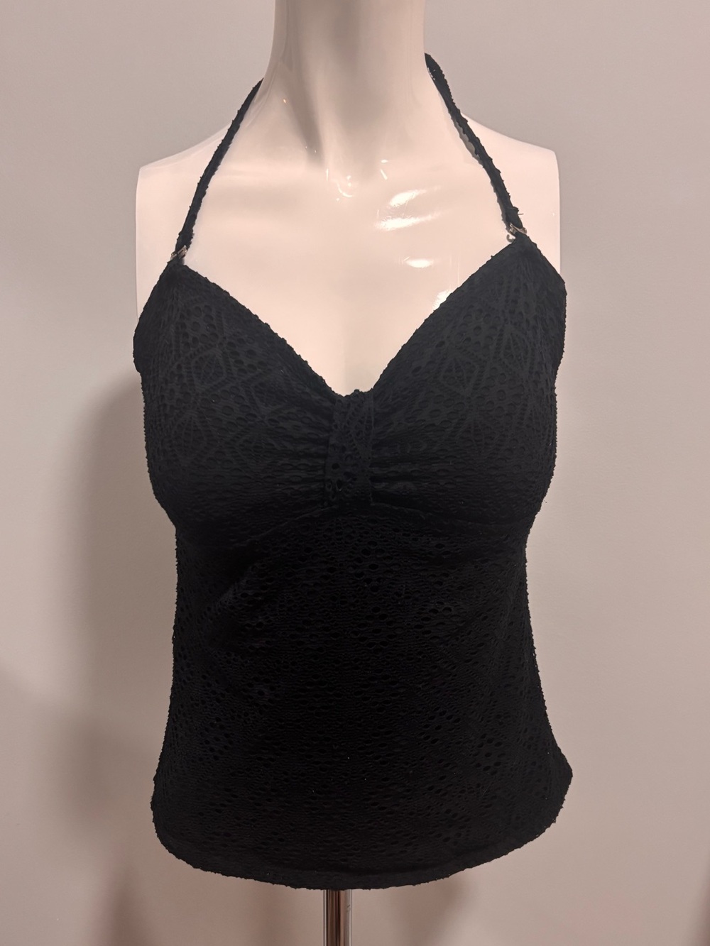 Black Lace Halter Camisole with Sweetheart Neckline